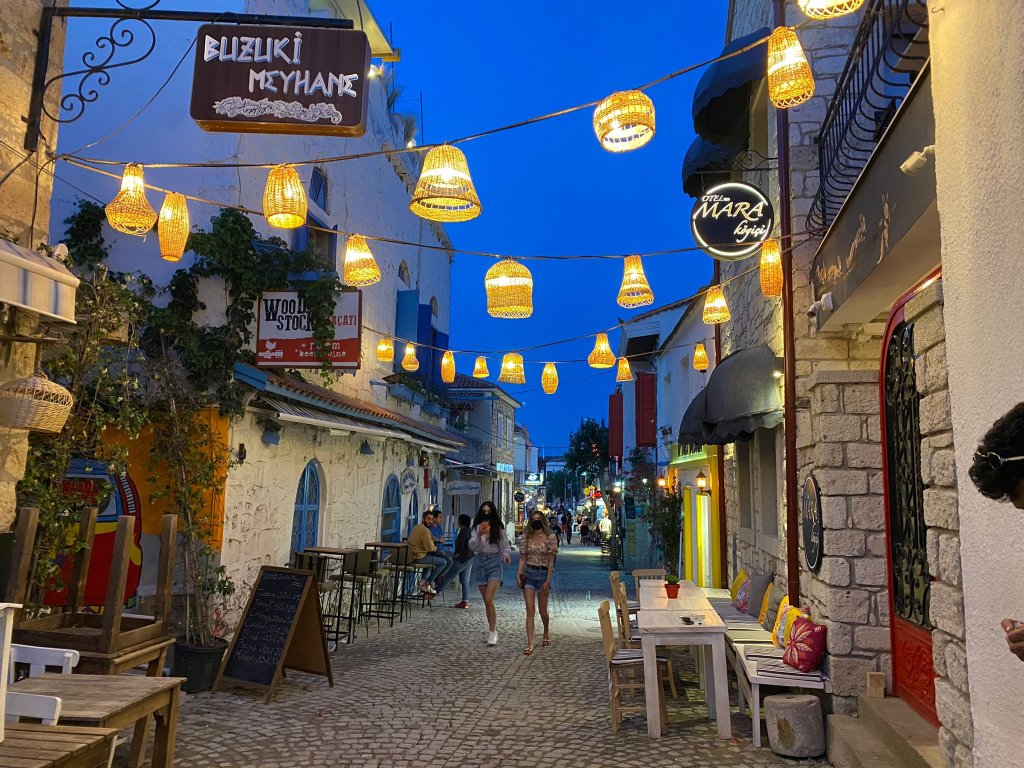 MARA KÖYİÇİ OTEL
