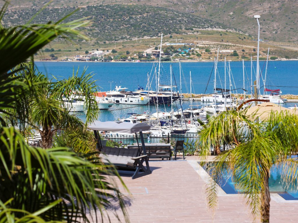 MARİN ALAÇATI HOTEL