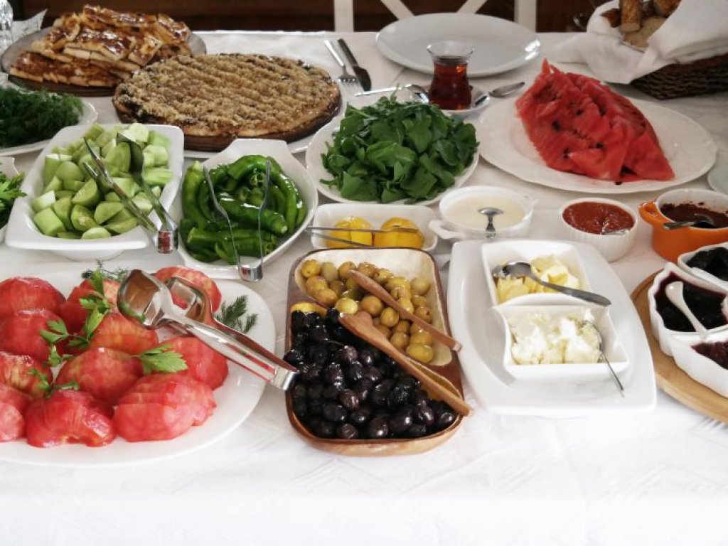 ERA ALAÇATI