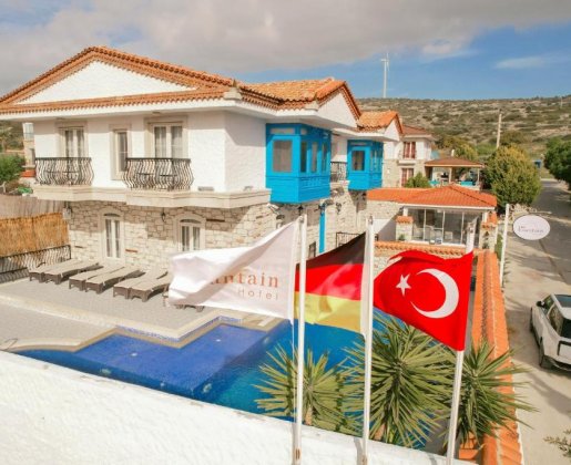 THE FOUNTAİN ÇEŞME