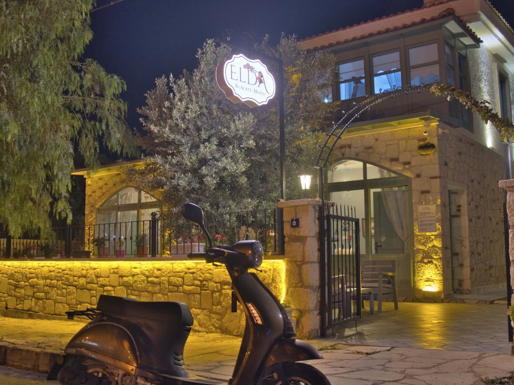 ELDA  ALAÇATI HOTEL