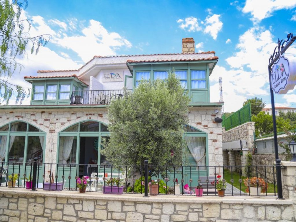 ELDA  ALAÇATI HOTEL